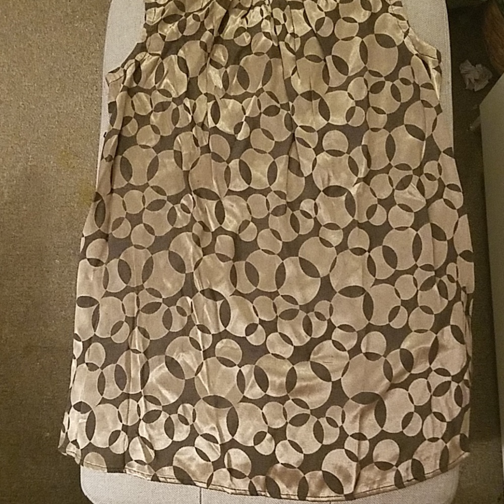 Liz Lange Gold Tunic - Picture 2 of 5